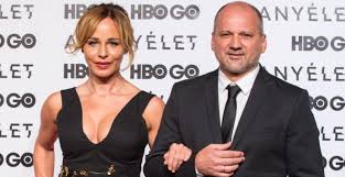 Kocsmaária egy levegővel, 120 percben. Igy Ragyogtak A Szineszek Az Aranyelet 3 Evadanak Premierjen Szavazz A Legstilusosabbra