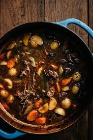 Dutch Oven Braised Red Wine Beef Stew Recipe Red Wine Beef Oven Recipes Healthy Dutch Oven Beef Stew