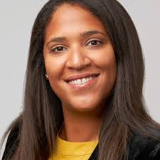 Amanda Nash's Instagram, Twitter & Facebook