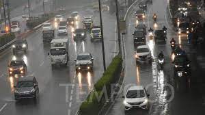 Peringatan dini bmkg, warga jakarta, bogor, depok, dan tangerang waspadalah malam ini. Bmkg Forecasts Thunderstorm In Jakarta This Afternoon Sci En Tempo Co Tempo Co