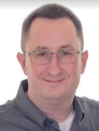 Not sure of the years, but brothers, Tom & Jerry Sadowski, both died this  year. They lived