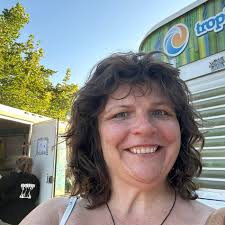 Jamie Lynn Spears' daughter Maddie is ready to play ball.