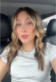 Hannah Bayless's Instagram, Twitter & Facebook