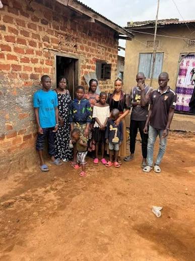 Maama Uganda 🇺🇬 Barbie Kyagulanyi Kanatta Muhammad's family of eight  children has fallen apart since he was picked from his house at night in  December 2020. He is among the missing persons