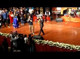 смотреть индийский фильм и в печали и в радости منشور على اللوحة Shahrukh Khan