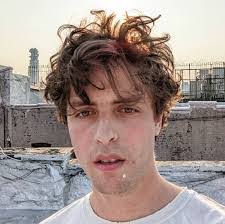 Alex Mackin's Instagram, Twitter & Facebook