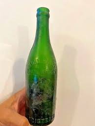 Vintage Kelly Green John Heldt Long Branch NJ Bottle