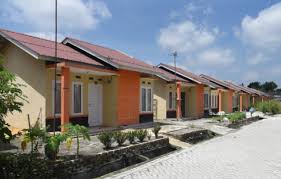 Tapi bagi sebagian orang yang belum pernah membeli rumah, pasti bingung bagaimana cara membeli rumah untuk pertama kalinya. 14 Hal Penting Saat Beli Rumah Pertama Rumah Com