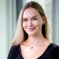 Jacqueline Sampson's Instagram, Twitter & Facebook