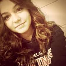 Leah Mcpherson's Instagram, Twitter & Facebook