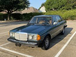 The dual fuel system runs on regular diesel fuel or vegetable oil. Mercedes Benz 300d Classics For Sale Classics On Autotrader
