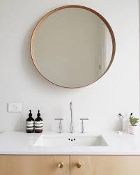 Pin By Megan Claire Photography On Bath Bathroom Design Decor Minimalist Bathroom Bathroom Mirror