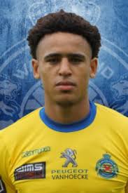 Hiel ryan mmaee a nwambeben kabir (pemotöl tü 1997 novul 1 in geraardsbergen, belgän) binom futaglöpädan marokänik e belgänik, kel pledon in futaglöpädaklub: Standard Liege 2017 2018