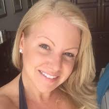 Louisa Hunter's Instagram, Twitter & Facebook