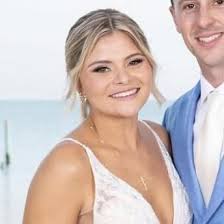 Amanda Crosby and Ryan Osgood's Wedding Website