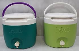 Vintage Igloo Elite 2 Gallon Thermos Water Jug Cooler Camping Picnic Sports Ebay Camping Cooking Supplies Camping Picnic Ebay