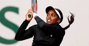 Sloane stephens was born on march 20, 1993 in plantation, florida, usa. Check Out Sloane Stephens Her Look Alike Mom Sybil Smith S Fit Figures In Matching Swimsuits