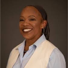 Help me congratulate Atlanta Public Schools Police two newest Sergeants,  Shaquita Kent and Nadia Byrd. They received their new badges during a  pinning ceremony this weekend. Here we grow again!!!