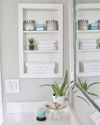 The bathroom is very important in the house and that is why it is important that you take care of every detail and take advantage of every inch, making it functional, practical and comfortable for family and visitors. 25 Best Built In Bathroom Shelf And Storage Ideas For 2021