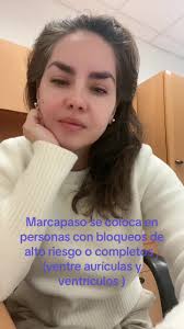 Los marcapasos son una especie de bateria que le ayuda al corazòn a  mantener un ritmo normal, cuando late muuuuuy lento . ChKT