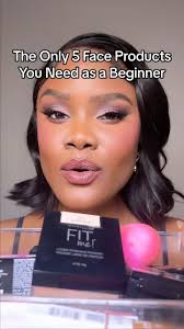 Elle West ✨ (helenakandjumbwa)