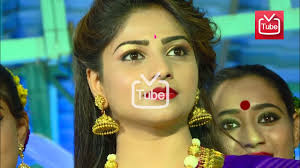 Rachita Ram Walks The Ramp For Jewels Of India 2017