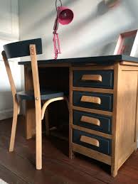 Bureau De Comptable Et Chaise Baumann Relooke Gris Fonce Vintage Relooking De Mobilier Relooking Bureau Relooking Meuble Ancien