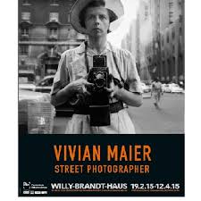 From wikimedia commons, the free media repository. Audioguide Zur Ausstellung Vivian Maier Street Photographer Im Willy Brandt Haus By Freundeskreis Wbh E V