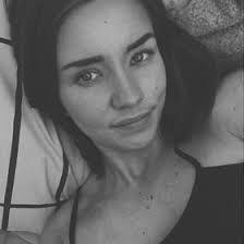 Olivia Lindstrom's Instagram, Twitter & Facebook