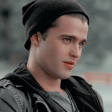 Kale Jackson's Instagram, Twitter & Facebook