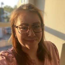 Freya Olsen's Instagram, Twitter & Facebook