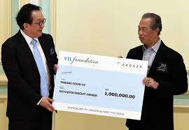 Whose house was without necessities and luxuries. How 6 Malaysian Billionaires Are Making A Difference During This Covid 19 Crisis Tatler Malaysia