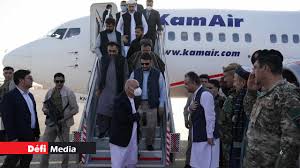 Afghanistan is bordered by pakistan to the east and south; Yfenfjsfoadawm