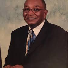 Pâstor Chris Traylor