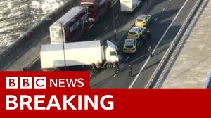 South london shoppers urged to stay safe in peak christmas shoppers are being urged to stay safe this weekend to save lives and london's businesses, amid the. Shots Fired At Man In London Bridge Bbc News Youtube