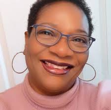 Happiest of birthdays to Annette, Bright and Sherry! ♥️