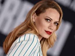 so Cold the River': Bethany Joy Lenz