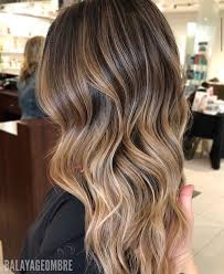 I Want These Highlights With Images Balayage Hair Brunette Hair Color Hair Styles