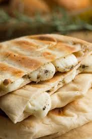 Thermomix Pita Bread Pockets For Halloumi Or Dips Fayi Thermomix Recipes Pitta Bread Recipe Pita Bread