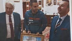  Вижте фотосите на Бойко Рашков и Живко Коцев дружно с сътрудниците на Паскал - Mediamall 