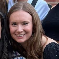 Anna Doran's Instagram, Twitter & Facebook