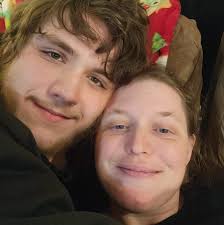 Iced coffee vs. Lemonade! Which will be your summer drink of choice?🤩