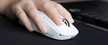 Submitted 3 months ago by tech_lover_extra. Geek Review Logitech G Pro X Superlight Wireless Gaming Mouse Geek Culture