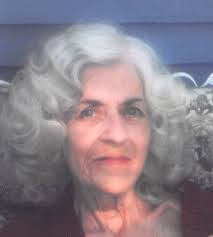 Anna Lashley's Instagram, Twitter & Facebook