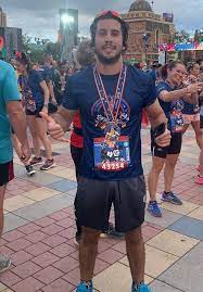 O empresário e triatleta antonio marcondes ferraz venâncio, de 26 anos, morreu neste domingo ele é filho do também empresário brasiliense antônio venâncio da silva júnior, conhecido como. Policia Abre Inquerito Para Apurar Circunstancias Da Morte De Empresario Durante Mergulho Na Ilha Grande Sul Do Rio E Costa Verde G1
