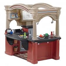 This stylish play kitchen will have your children creating their own culinary masterpieces! Step2 Grand Walk In Kitchen Kohls Play Kitchen Step2 Toy Kitchen