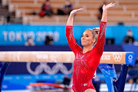 Jul 25, 2021 · — mykayla skinner (harmer) (@mykaylaskinner) july 25, 2021 teammate and friend simone biles also shared a message of support on twitter. Arizonan Carey Qualifies For Olympic Gymnastics Floor Vault Finals