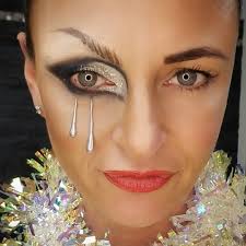 Martina Hirsch Schminkraum