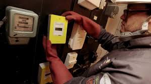 Que vous ayez un compteur linky ou pas, le cpl passe dans votre logement et pollue toutes les pièces via. Obligatoire Dangereux Intrusif Utile Faut Il Craindre Le Compteur Linky