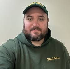 Jesse Storey's Instagram, Twitter & Facebook